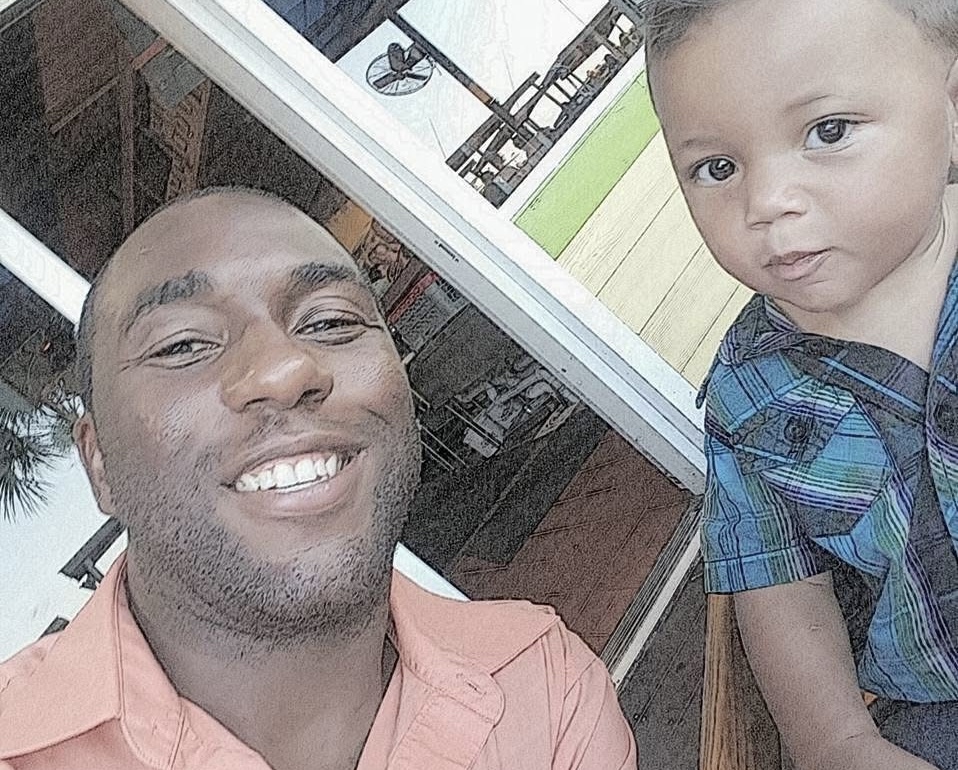 Jamal Davis, 43, Fatally Shot Inside Fort Greene Apartment; NYPD Launch Manhunt for 16-Year-Old Suspect After Domestic Dispute Ends in Tragedy